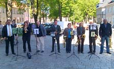 zur Vergr��erung ins Bild klicken!